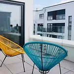 Komfortables Penthouse 200 Qm لانغن