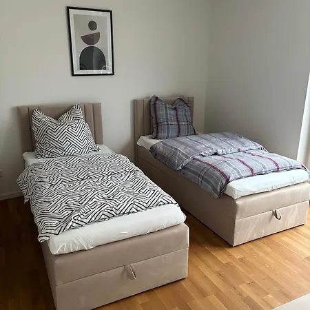 Komfortables Penthouse 200 Qm Apartman *